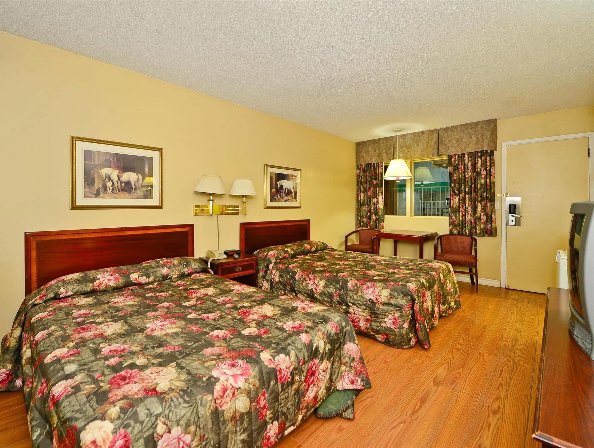 Best Value Inn & Suites Parry Sound Eksteriør billede